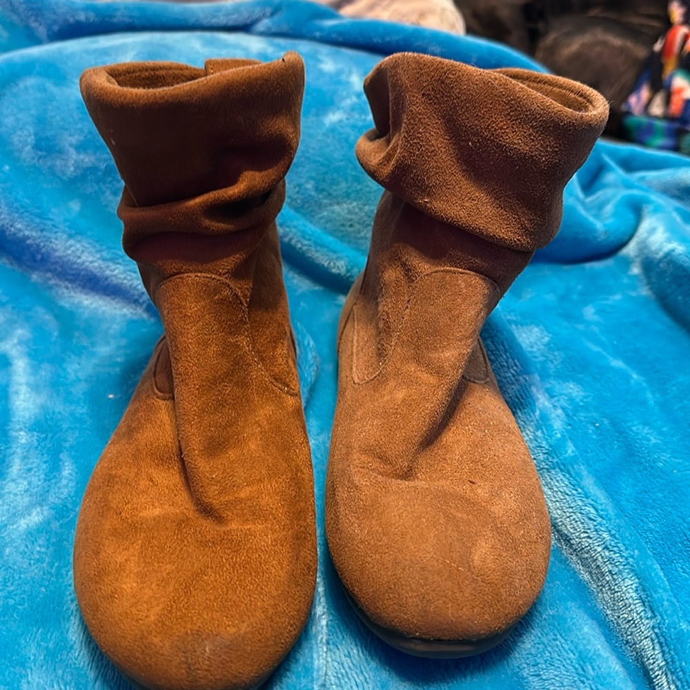 Brownish suede ankle boots